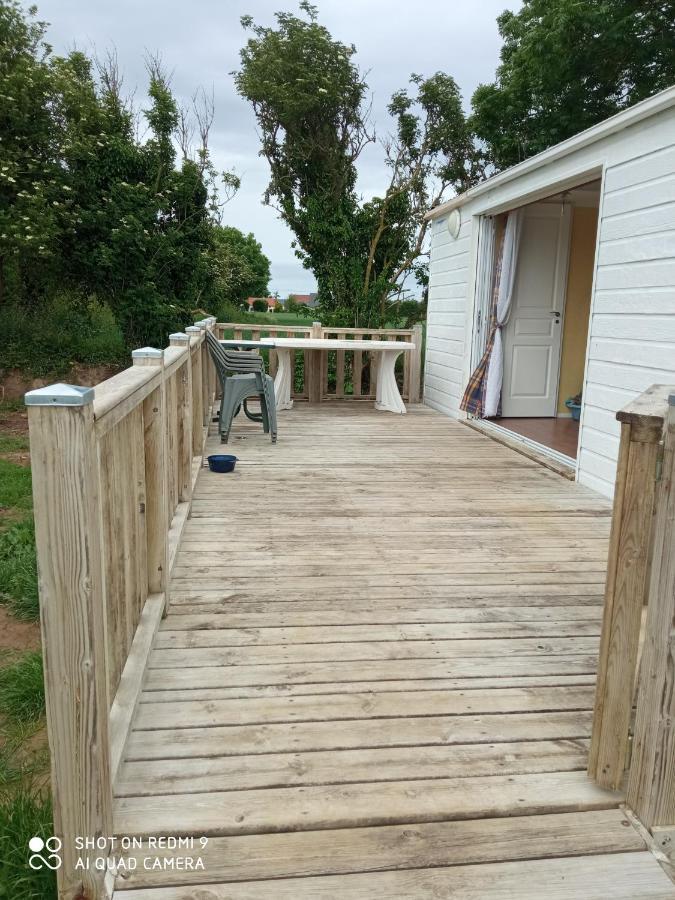 Mobilhome Nature Saint-Laurent-sur-Mer Exterior photo