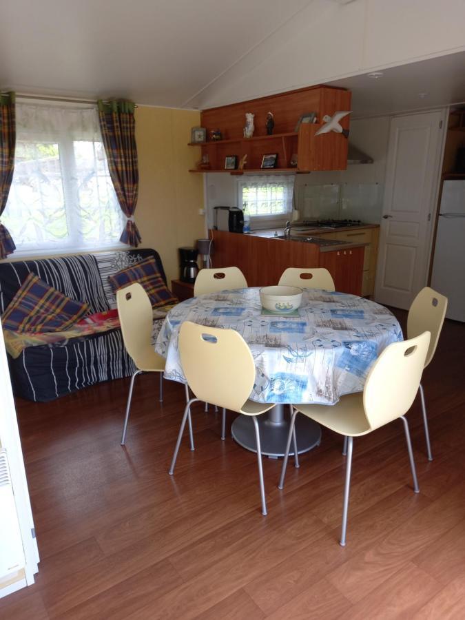 Mobilhome Nature Saint-Laurent-sur-Mer Exterior photo