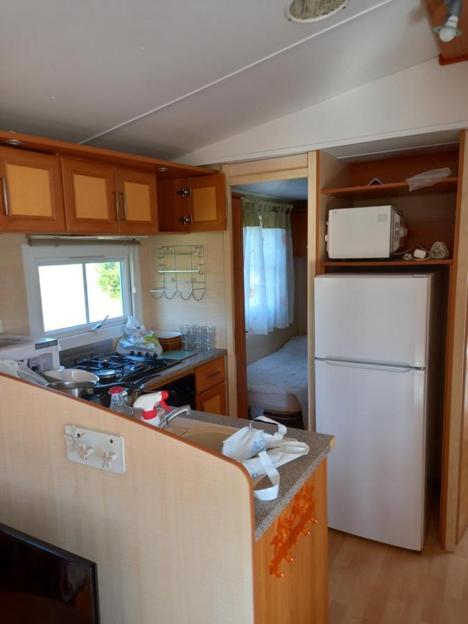 Mobilhome Nature Saint-Laurent-sur-Mer Exterior photo